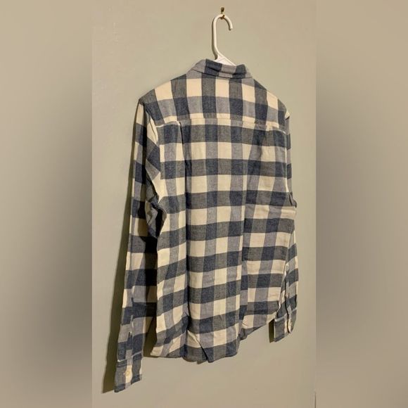 🎉Host Pick!🎉 NWT Lucky Brand Blue/Cream Flannel Button-Down Shirt - Picture 4 of 12